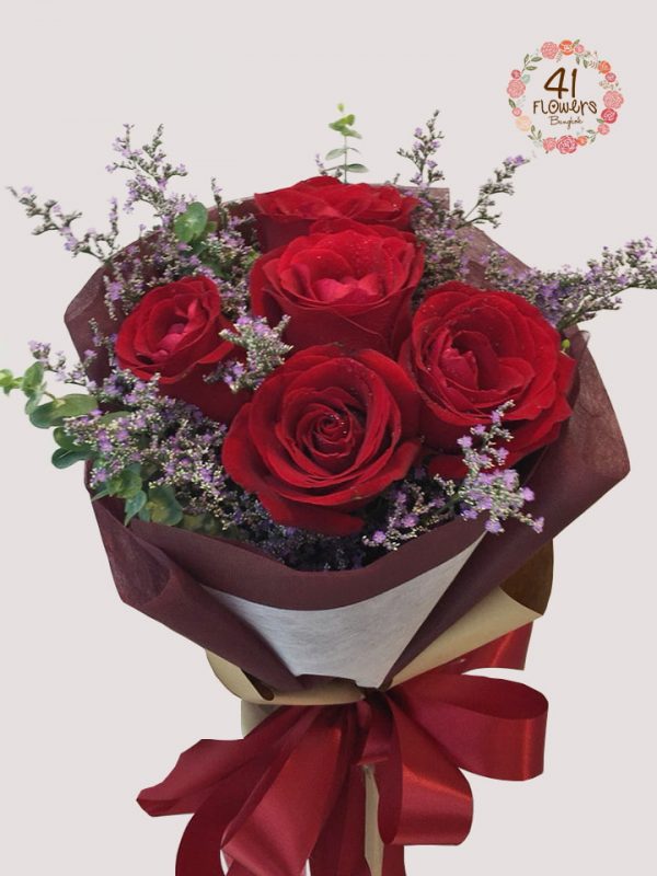 BQ-012 5 red roses / small flower and green mixed