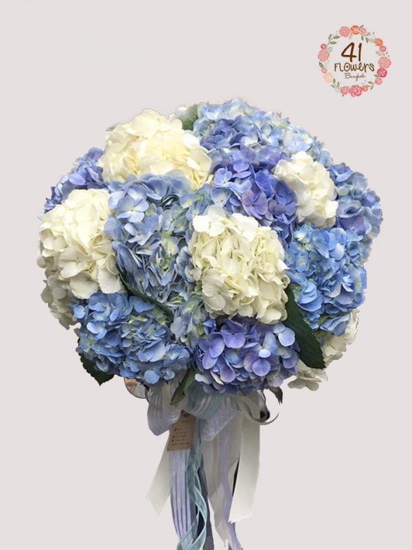 BQ-022 Blue and white hydrangeas (Big bouquet)